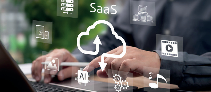 SaaS‑Cloud‑Computing‑Konzept mit KI‑Symbolik